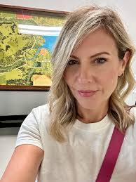 Susan Pharo's Instagram, Twitter & Facebook