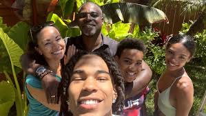 Fundraiser for Kristen Hall by Shugri Salh and Vanessa Carvajal : Support  James and Kristen's Family