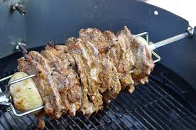 Gyros From The Grill Is A Real Classic And Just Tastes Incredibly Good M Top Trends Rezepte Essen Rezepte Einfach Gyros