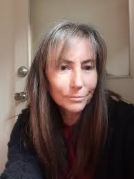 Hi all! I just wanted to introduce myself, my name is Amanda and I'm 50  years old living in UK, Jenna you are an absolute inspiration ❤️