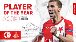 Celý zápas za kladiváře odehráli čeští reprezentanti tomáš souček a vladimír coufal. Sk Slavia Prague En On Twitter Tomas Soucek Became Czech Footballer Of The Year 2019 It S The First Award For Our Midfielder Who Joined Westham On Loan On The