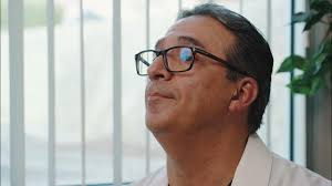 Meet Dr. Jesus Baeza, board-certified OBGYN