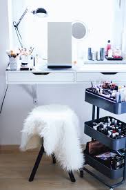 makeup aufbewahrung schminktisch schmink sammlung beauty bereich beauty aufbewahrung makeup aufbewahru beauty room vanity stylish bedroom room inspiration
