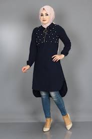 Eymina Tesettur Incili Tunik Modelleri Moda Tesettur Giyim Moda Moda Stilleri Tunik