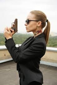 Напомним, артист стал широко известен после выхода на экраны сериала полицейский с рублевки. Idei Na Temu Policejskij S Rublyovki 28 V 2021 G Znamenitosti Aktrisy Policejskij