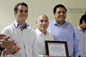 Oscar sanchez created a new highlight. Facebook