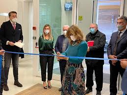 4 i conti correnti offerti dalla banca possono essere considerati sicuri? Banca Popolare Di Puglia E Basilicata Inaugurata La Filiale Di Acquaviva Ridotte Le Distanze Tra Personale E Clienti
