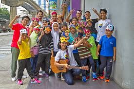 It is located around jalan chow kit (chow kit road) and is enclosed by the parallel streets of jalan raja laut and jalan tuanku abdul rahman. Operation Save Chow Kit One Woman S Quest In Caring And Fighting For M Sians In Need News Rojak Daily