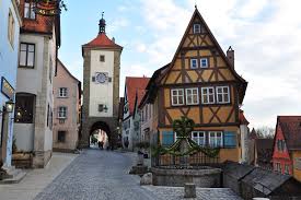 What are some restaurants close to hotel rappen rothenburg ob der tauber? Rothenburg Ob Der Tauber Hotel Wender