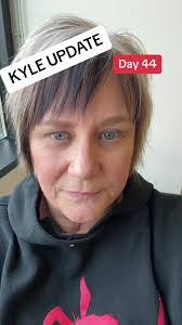 Kyle Brewster's Instagram, Twitter & Facebook