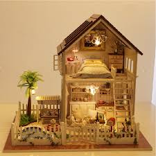 Rumah 2 lantai ini memiliki konsep yang modern dan unik. Mimpi Mainan Merakit Miniatur Rumah Boneka Diy Rumah Boneka Buatan Tangan Model Rumah Kit Kotak Kamar Apartemen Rumah Paris Gadis Hadiah Hadir Rumah Boneka Aksesoris Aliexpress