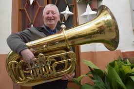 Jose Antonio Martin Medio Siglo Tocando El Pito Gordo En La Banda De Lanjaron Ideal