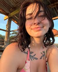 lydia burton <3 (@lydia.brook) • Instagram photos and videos