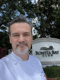 Benjamin Schad's Instagram, Twitter & Facebook