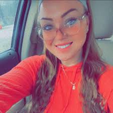 Ive been the same weight since a teen. Im not looking to lose any, im  looking for tips to gain & build muscle. What glute workout would be best  for me? Im