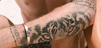 Jun 19, 2021 · barcelona announced the signing of memphis depay on saturday. Christian Pulisic S 4 Tattoos Their Meanings Body Art Guru