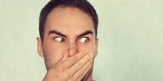 Um dem milchgeruch aus dem sofa zu entfernen brauchst du etwas backpulver. So Verbannen Sie Schlechte Geruche Aus Ihrer Wohnung Umzuege De