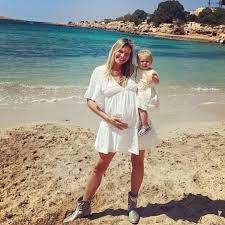 Matteo simoni makes a pregnancy is known to. Nathalie Meskens En Natalia Zijn Opnieuw Samen Zwanger Lekker Lang Stil Kunnen Houden Showbizz Hln Be