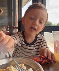 Yesterday was such a fun day! 🎉 @kristelljean took us along with her for a  special invitation by @tumble22hotchx to check out their brand-new San  Marcos location! 🐔🔥, We love moments like ...