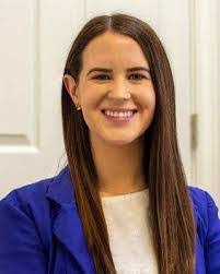 Lauren Tipton's Instagram, Twitter & Facebook