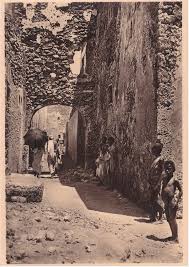 Видео xamar weyne 2011.part 2 канала mahamed7476. Street Scene In Xamar Weyne Mogadishu Images From The Past