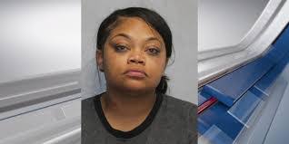 Brandi Arrington's Instagram, Twitter & Facebook