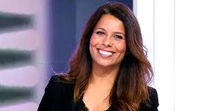 Venu participer à motus mercredi matin, olivier. La Nuit Du Ramadan Zoom Sur Myriam Seurat La Presentatrice De L Emission