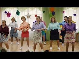 поздравления на выпускной в детском саду от родителей детям Roditeli Sdelali Detyam Syurpriz Na Vypusknoj V Detskom Sadu Esli Chto Shtany Voshititelnye Youtube Detskij Sad Deti Tanec