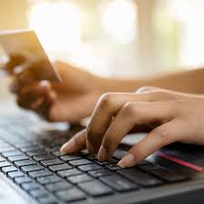 Pay your credit card bills easily with a number of payment options using our credit card services. Is It Better To Pay Bills With A Debit Or Credit Card