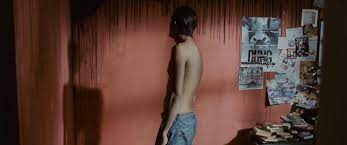 Pencuri hati, this question consumes the main character sidi. Film Review Psiko Pencuri Hati 2013