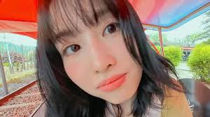 In group bias line: Chaeyoung, Jeongyeon, Jihyo Overall ult biases:  Chaeyoung, Jeongyeon