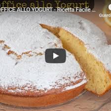 Questa torta ha infatti la particolarità di contenere, nel suo impasto, tutta l'arancia, che viene frullata ed aggiunta. Torta Soffice Allo Yogurt Ricetta Facile Fatto In Casa Da Benedetta Video Ricetta