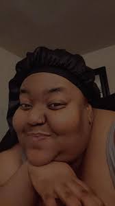 What's the word, I'm Riko. I'm 30. Looking for life long friends. Hell  maybe something more lol. I'm from Chicago but live in Pittsburgh,PA.