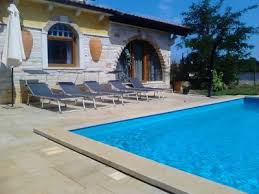 Urlaub In Kroatien Ferienhaus Jm Mit Pool In Der Urlaubsregion Sisan Liznjan Istrien Dieses Indivi Urlaub Kroatien Ferienhaus Ferienhaus Kroatien Ferienhaus