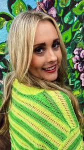 Citrus Spark Long Sleeve Loose Knit sweater! Click the link in my bio to  shop Bailey Bloom Boutique use code: welcome10 for 10% off your first  order! 🍋🌵🌟💚☀️#shopbaileybloom #summervibes ...