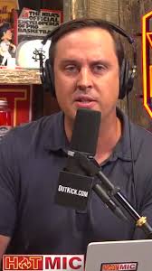 The WNBA needs to treat Caitlin Clark like the NHL did Wayne Gretzky