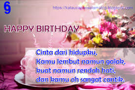 Anda yang sekarang menjalin bahtera rumah tangga harus memberikan ucapan selamat atas bertambahnya usia untuk istri anda. Ucapan Selamat Hari Jadi Untuk Anak