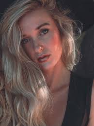 🖤 . . . . @alonsoreyesphotography