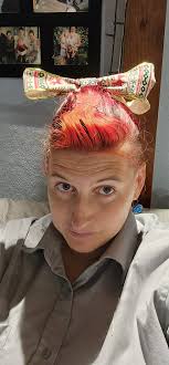 Bows bows bows bows... trying to find bows for my hair is a mission so I'm  attempting a couple... but what color to start with... CHRISTMAS COLORS!  You guys have inspired me