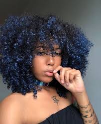 Frisuren 2020 Hochzeitsfrisuren Nageldesign 2020 Kurze Frisuren Natural Hair Styles Blue Natural Hair Curly Hair Styles