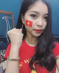 Nguyễn quang hải là ứng viên của danh hiệu quả bóng vàng nam cùng. Pose Quang Háº£i Nháº­n Mon Qua Ä'áº·c Biá»‡t Tá»« Báº¡n Gai TrÆ°á»›c Giá» Bong LÄƒn