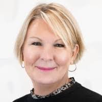 Amanda Maxson's Instagram, Twitter & Facebook