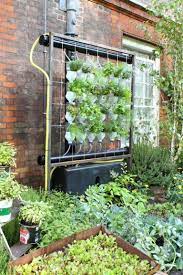 26 Simple Hydroponic Garden Ideas For Good Alternative Garden In Your Home Gardening Gardendesign G Hydroponic Gardening Hydroponic Farming Hydroponics Diy
