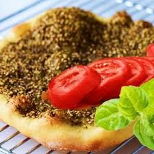 Zaatar Bread With Tomatoe And Mint Lebanese Recipes Easy Lebanese Recipes Food