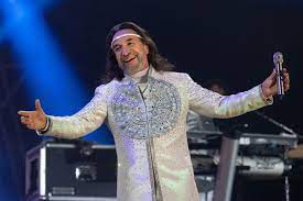 Marco Antonio Solis Announces Solo World Tour: See the Dates