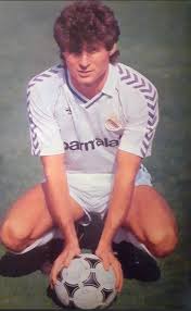 It also displays the transfer fees. Nostalgia Futbolera Ø¯Ø± ØªÙˆÛŒÛŒØªØ± Milan Jankovic Real Madrid Hugo Sanchez Con Su Esposa Y Sus Hijos Miguel Tendillo En Su Presentacion Como Jugador Del Real Madrid Https T Co Ribrd4o8zt