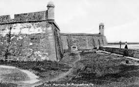 It was designed by the spanish. A Couple Enjoys Fort Marion In St Augustine Florida Clippix Etc Educational Photos For Students And Teachers