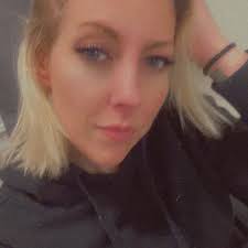 Amanda Hacker in people