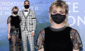 Como a fidelização é fundamental para manter o видео star sessions maisie 026 4k канала star sessions models. Maisie Williams And Reuben Selby Attend Planetary Health Gala Daily Mail Online