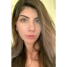 Vicki Sharp's Instagram, Twitter & Facebook